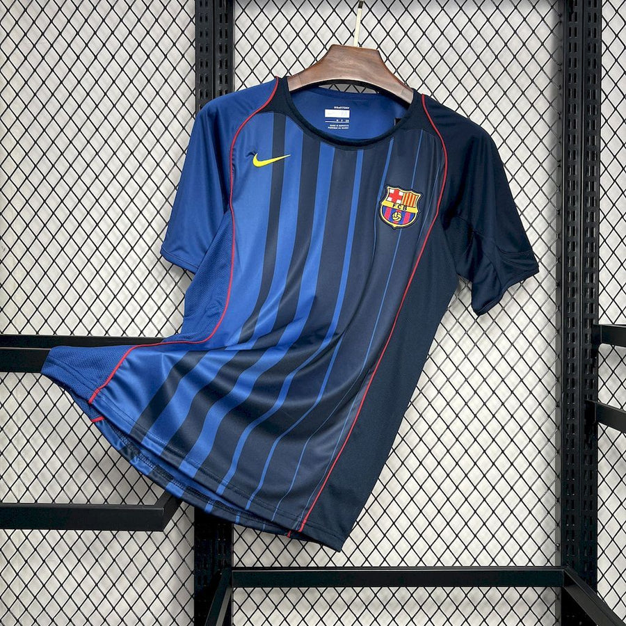 Retro Barcelona Away Shirt 2004/05