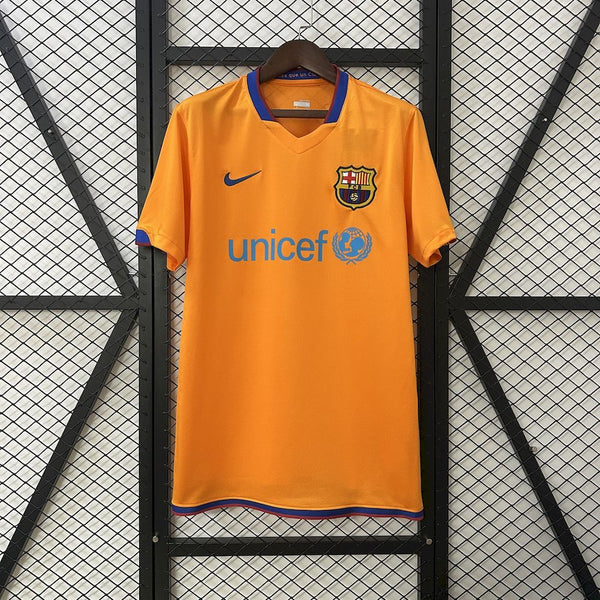 Retro Barcelona Away Shirt 2006/07