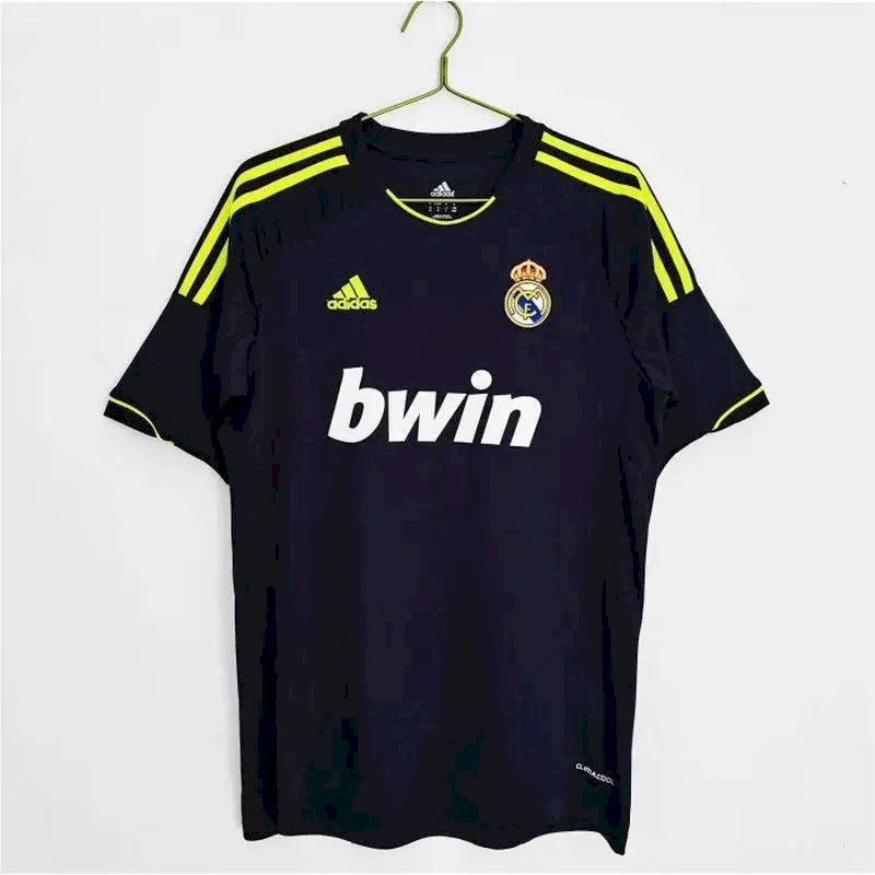 Retro Real Madrid Away Shirt 2012/13