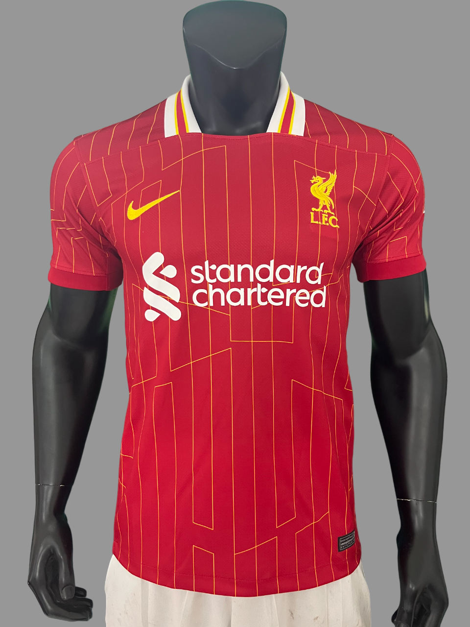 Liverpool 24/25 - Home Kit (NEW)