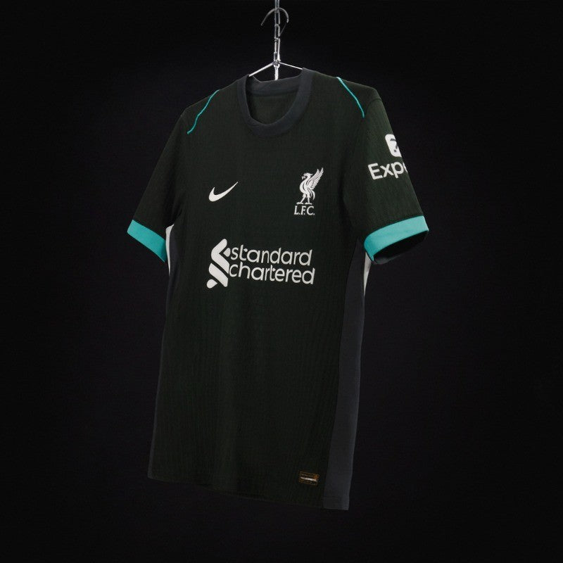 Liverpool 24/25 - Away Kit (NEW)