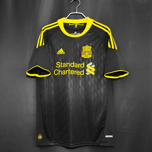 Liverpool 10/11 - Away Kit