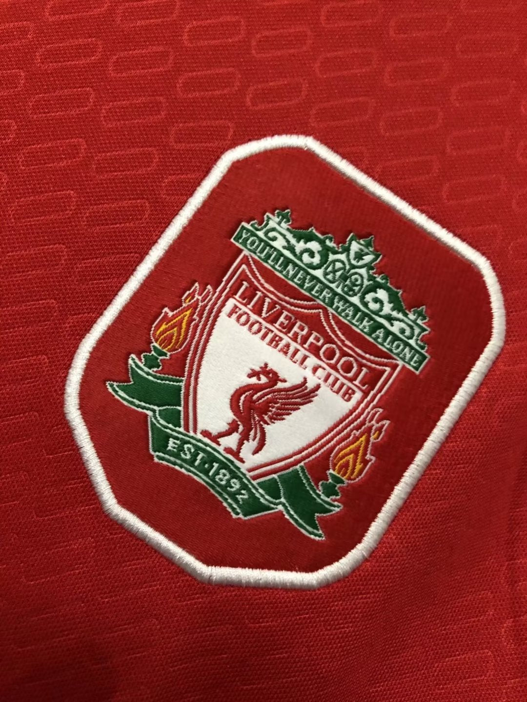 Liverpool 04/05 - Home Kit (Retro)