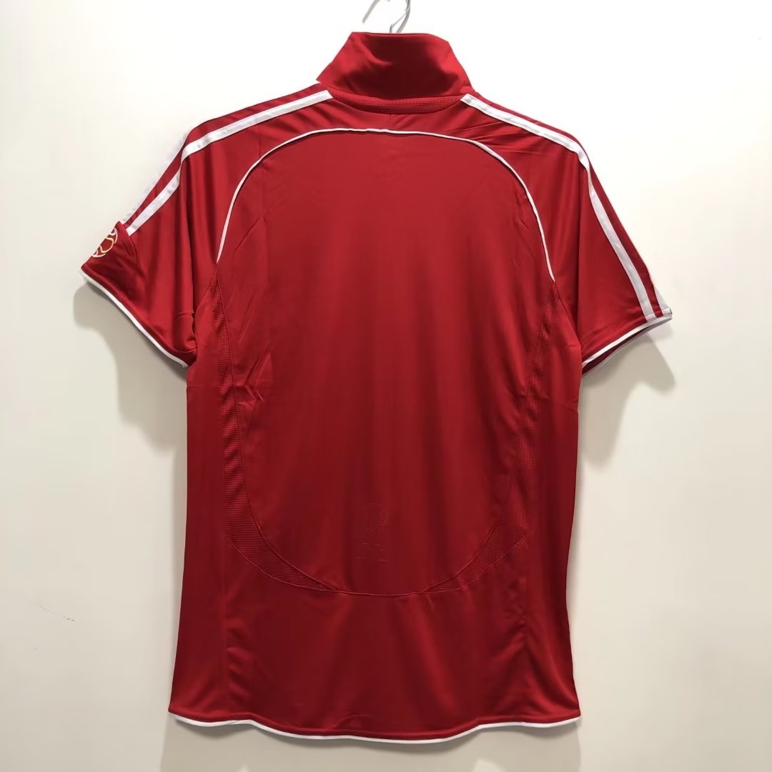 Liverpool 06/08 - Home Kit (Retro)