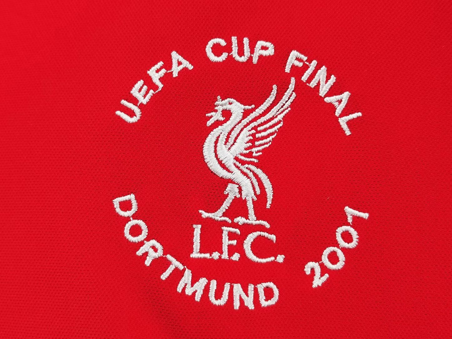 Liverpool 00/01 - Home Kit (Retro)