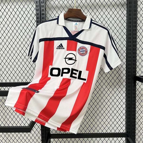 Retro Bayern Munich Away Shirt 2000/01