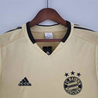 Retro Bayern Munich Away Shirt 2004/05