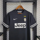 Retro Juventus Away Shirt 2012/13