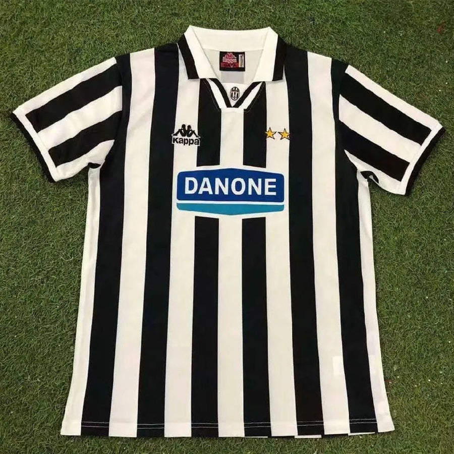 Retro Juventus Home Shirt 1994/95