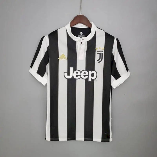Retro Juventus Home Shirt 2017/18
