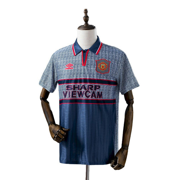 Retro Manchester United Away Shirt 1995/96