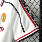 Retro Manchester United Away Shirt 1998/99