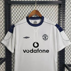 Retro Manchester United Away Shirt 2000/01