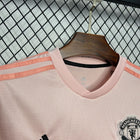 Retro Manchester United Away Shirt 2018/19