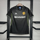 Retro Manchester United Third Shirt 1998/99