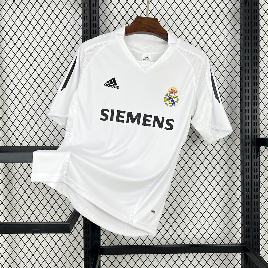 Retro Real Madrid Home Shirt 2005/06